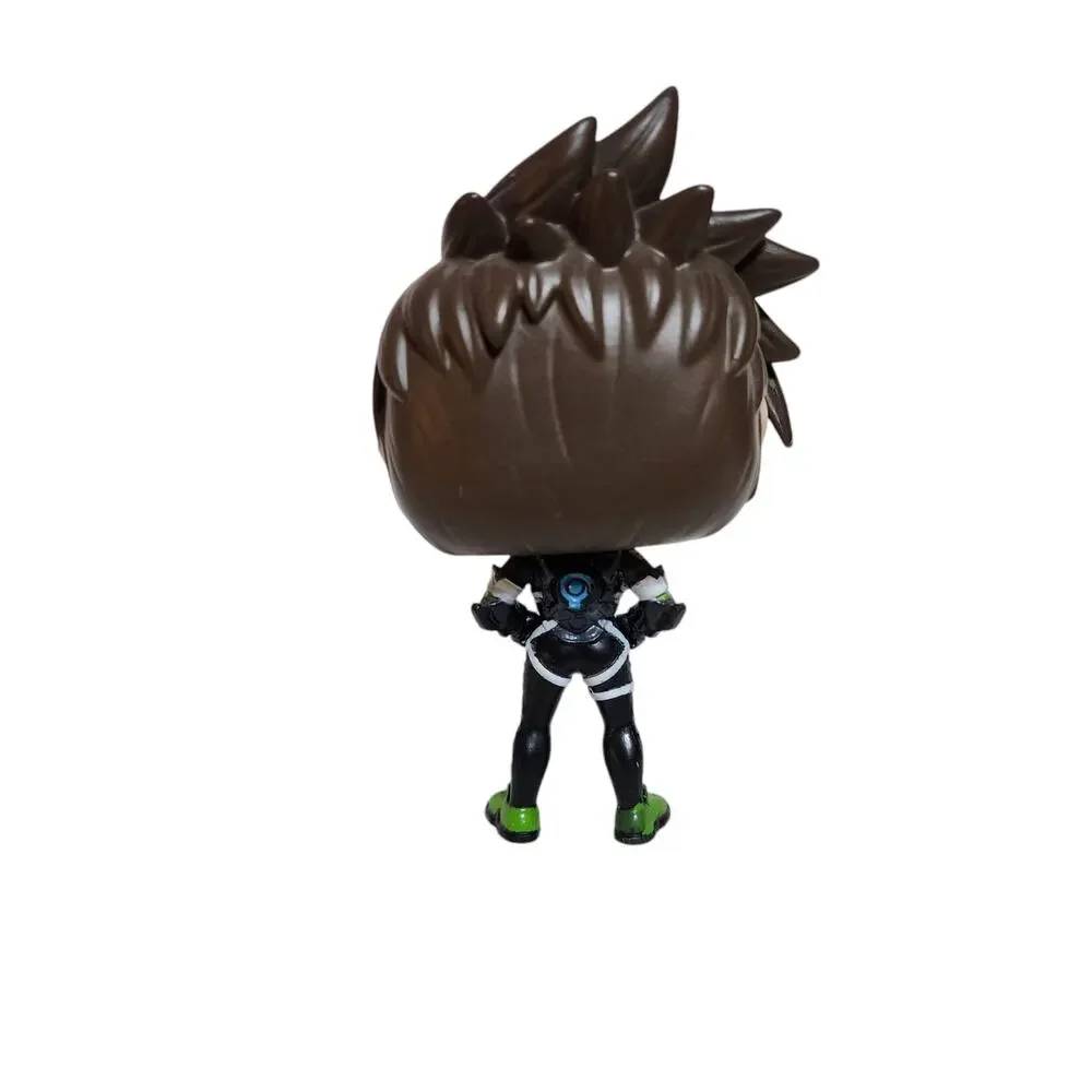 Funko Pop! Vinyl: Overwatch - Tracer (Sporty) - Loot Crate #92 Loose Used